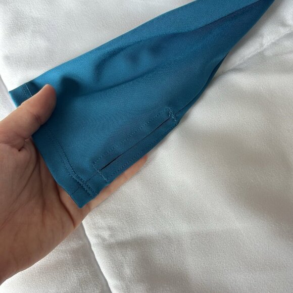 Move Theology Womens Large Long Sleeve Teal Cut Out Crop Top Gym Yoga Workout - Picture 4 of 5